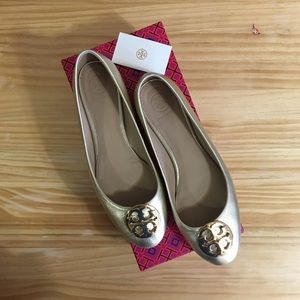 🔥Tory Burch Ballet Flats - Metallica Gold Claire